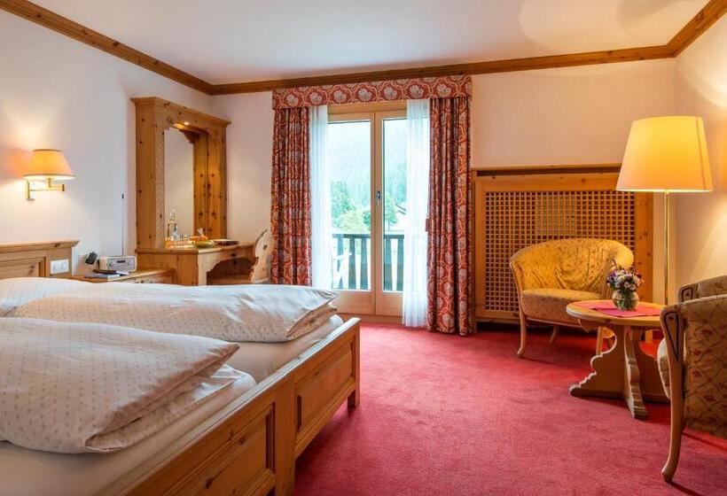 غرفة سوبيريور مزودة بشرفة, Chesa Randolina