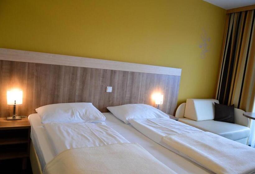 חדר סטנדרט עם מרפסת, Römerhof