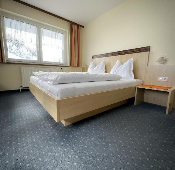 Четырехместный Номер Стандарт, Frühstückspension Auer   Haus Kargl