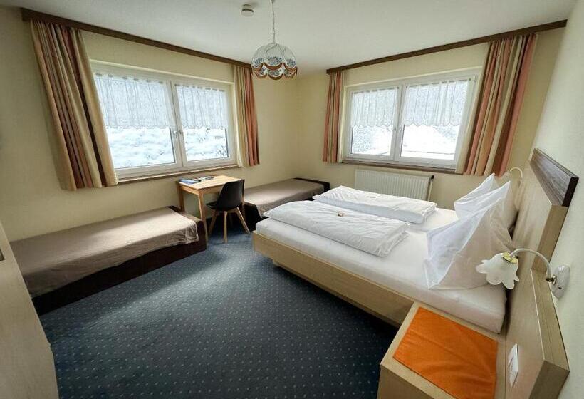 Четырехместный Номер Стандарт, Frühstückspension Auer Haus Kargl