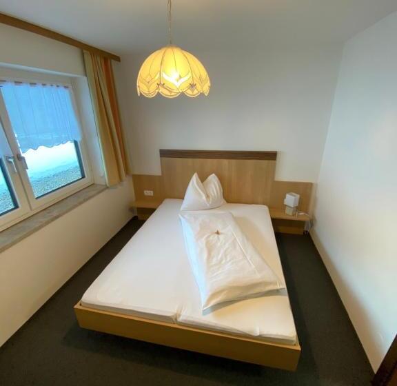 Индивидуальный Номер Классика, Frühstückspension Auer Haus Kargl