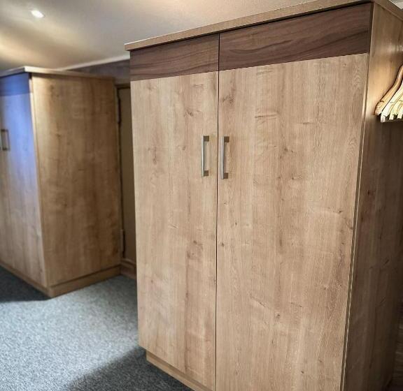 Семейный Номер, Frühstückspension Auer Haus Kargl