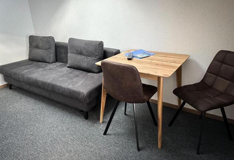 Семейный Номер, Frühstückspension Auer   Haus Kargl