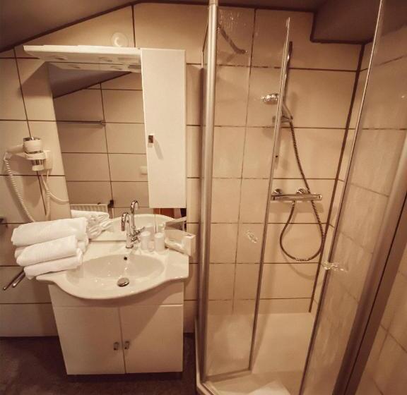 Семейный Номер, Frühstückspension Auer   Haus Kargl