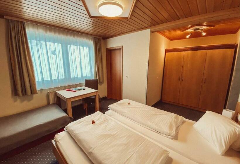 Четырехместный Номер Стандарт, Frühstückspension Auer Haus Kargl