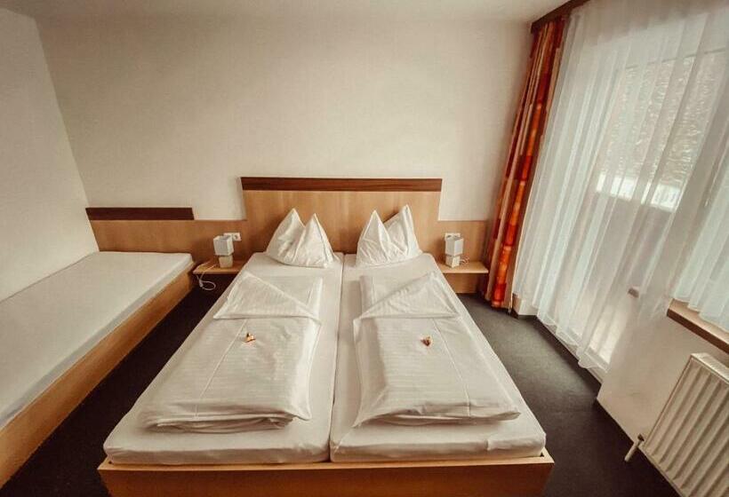 Номер Стандарт Трехместный, Frühstückspension Auer Haus Kargl