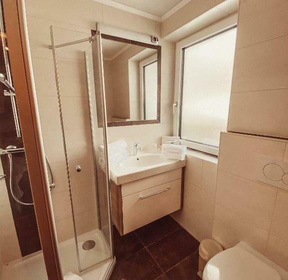 Номер Стандарт, Frühstückspension Auer Haus Kargl