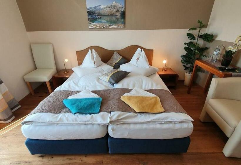 غرفة قياسية مزوَّدة بشُرفة, Gästehaus Bärwald