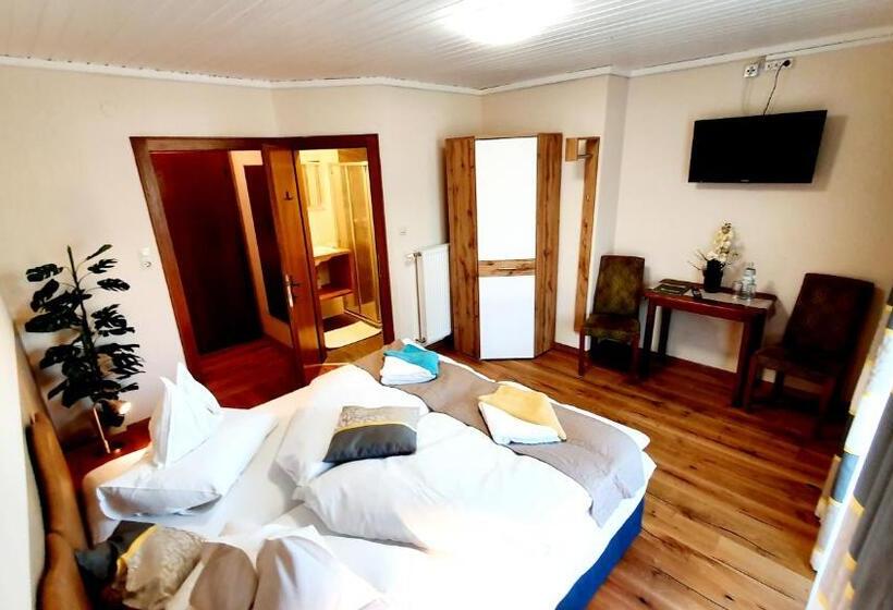 חדר סטנדרט עם מרפסת, Gästehaus Bärwald