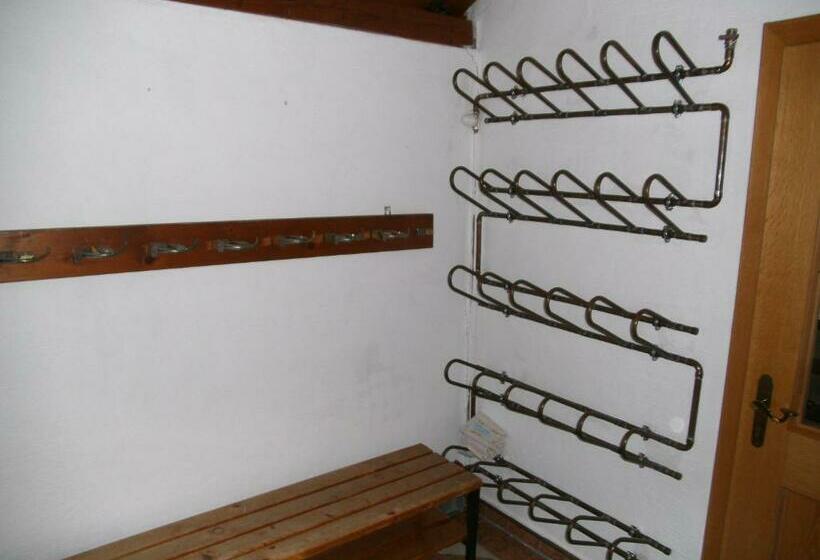 חדר סטנדרט, Gästehaus Zum Tauern