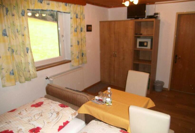 חדר סטנדרט, Gästehaus Zum Tauern