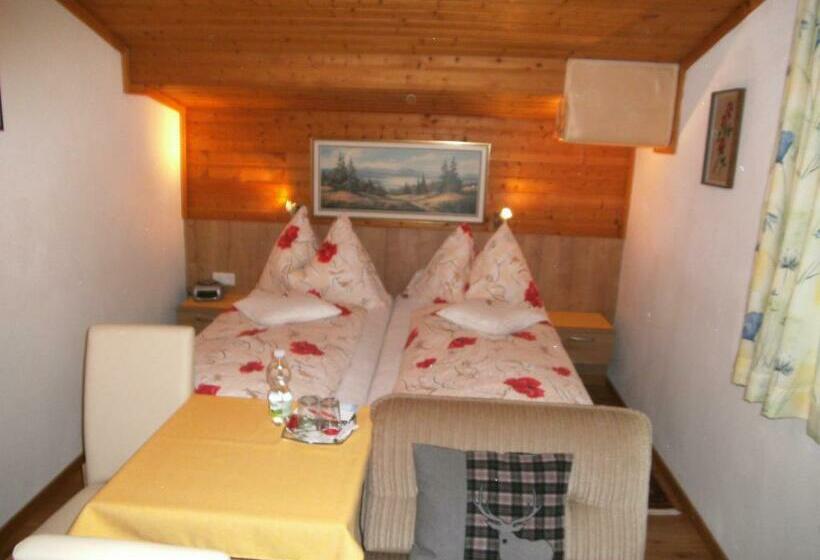 חדר סטנדרט, Gästehaus Zum Tauern