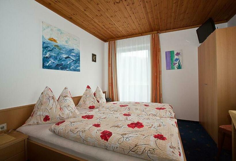 חדר סטנדרט, Gästehaus Zum Tauern