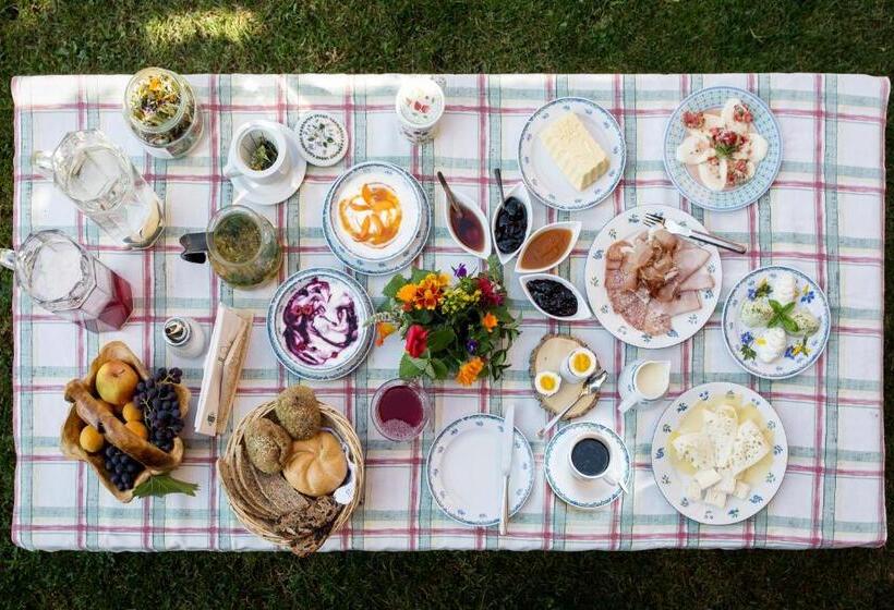 Comfort room with balcony, Klampererhof