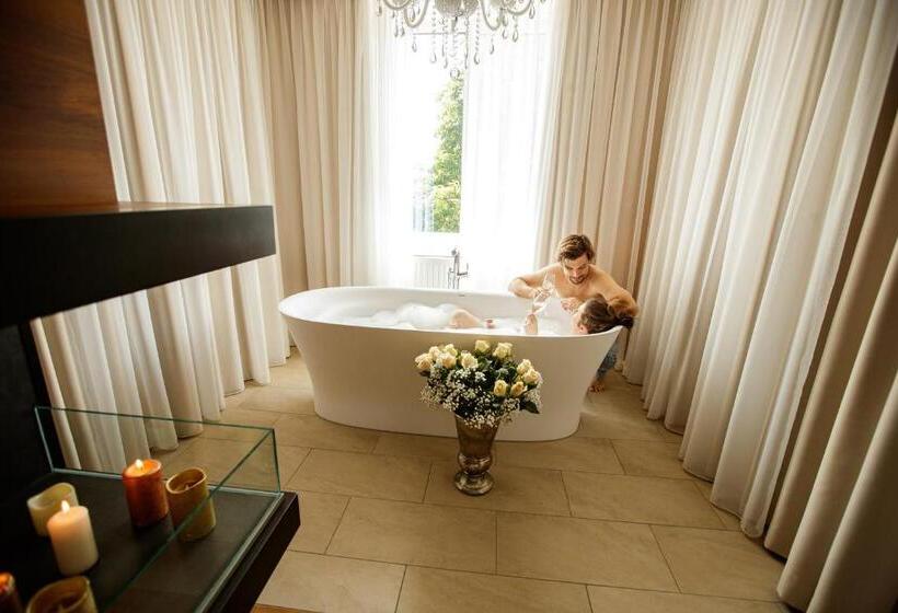 Люкс, Restaurant Allmer