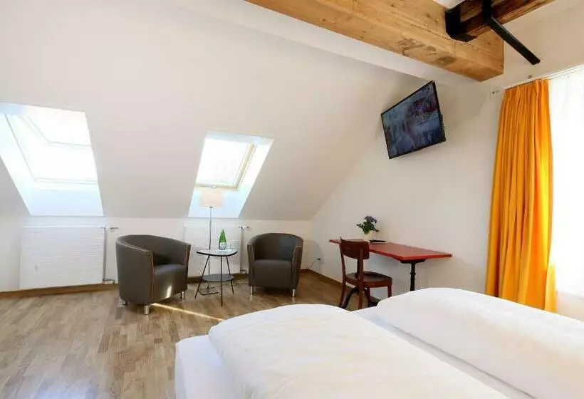 Chambre Standard, Roter Ochsen