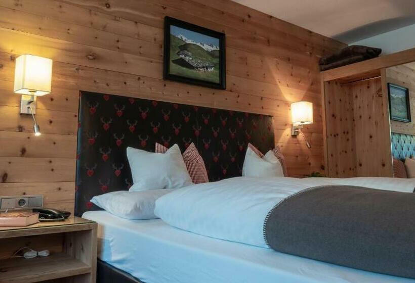 스탠다드 발코니 룸, Tipotsch