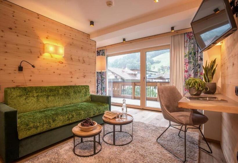 Family Suite, Tipotsch