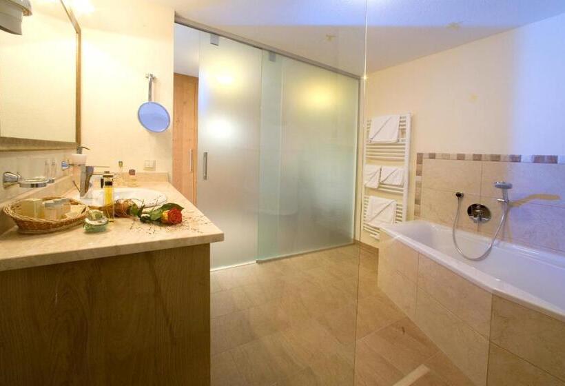 Comfort suite with balcony, Wöscherhof   4 Sterne Superior