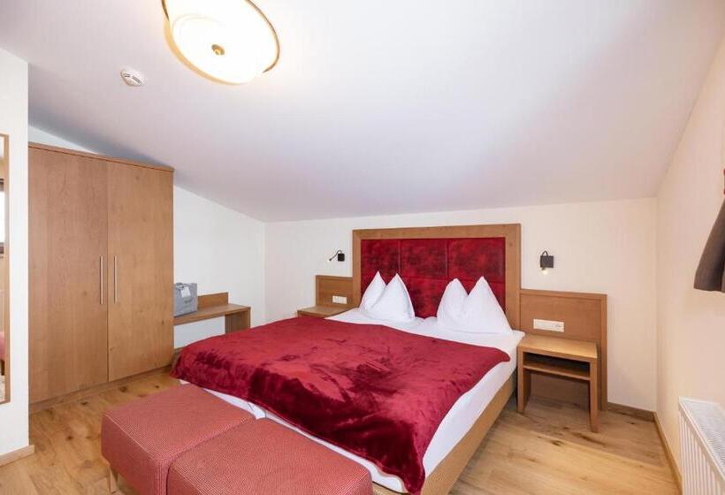 2 Bedroom Superior Suite with Balcony, Wöscherhof   4 Sterne Superior