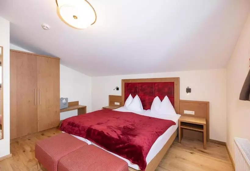 2 Bedroom Superior Suite with Balcony, Wöscherhof   4 Sterne Superior