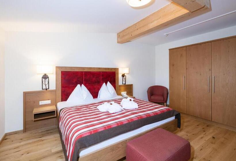 2 Bedroom Superior Suite with Balcony, Wöscherhof   4 Sterne Superior