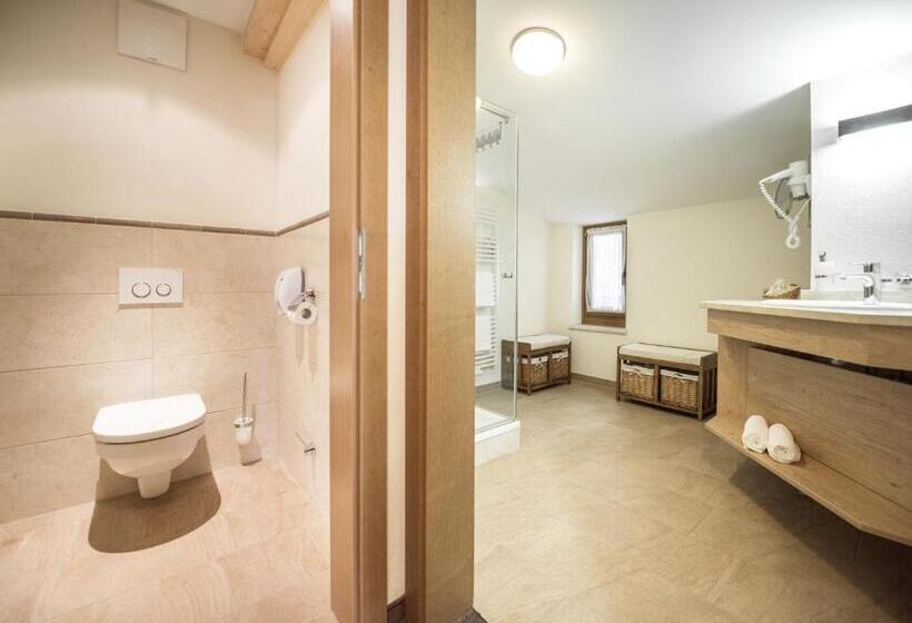 2 Bedroom Superior Suite with Balcony, Wöscherhof   4 Sterne Superior