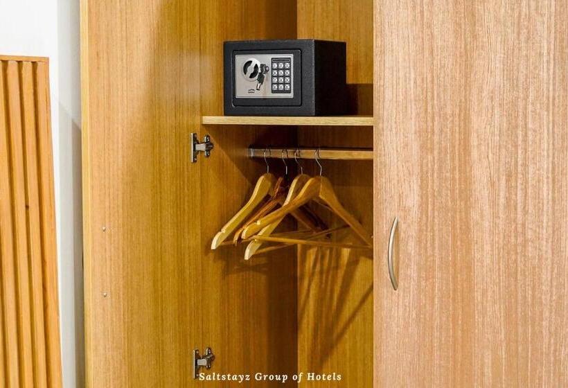 غرفة قياسية سرير كينج, Saltstayz Le Icon  Cyber Hub