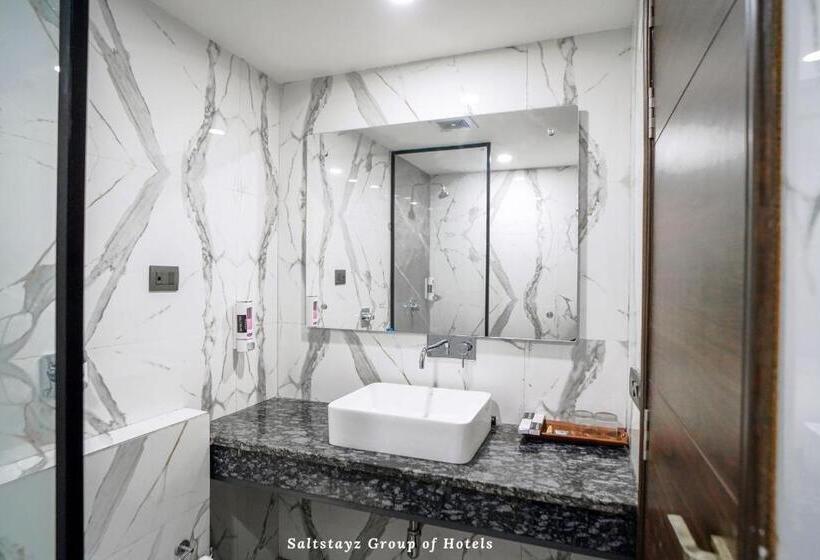 غرفة قياسية سرير كينج, Saltstayz Le Icon  Cyber Hub