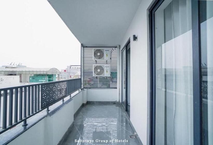 غرفة قياسية سرير كينج, Saltstayz Le Icon  Cyber Hub