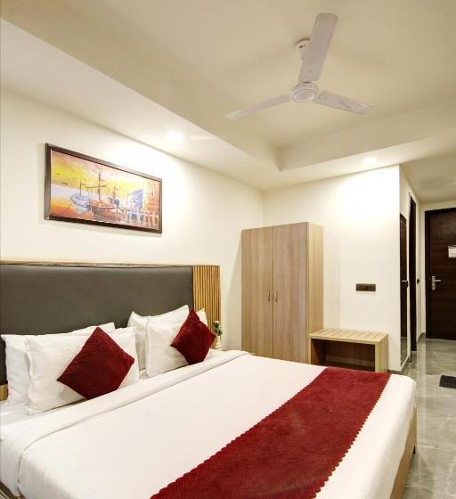 غرفة قياسية سرير كينج, Saltstayz Le Icon  Cyber Hub