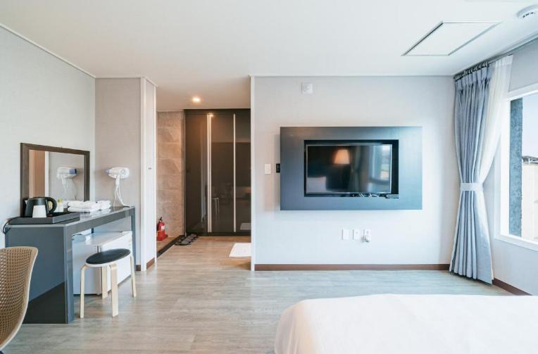 Номер Deluxe, Jin Motel