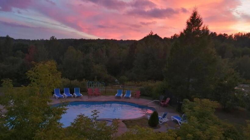 إستوديو قياسى, Condos Vacances Orford Studio