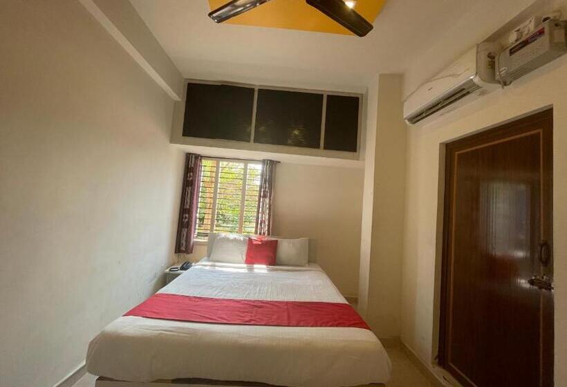 标准间, Eagle Heights