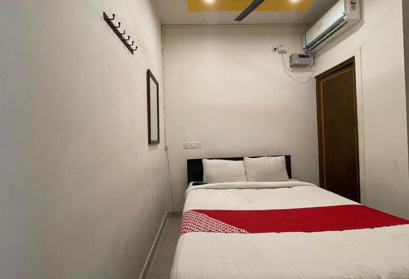 标准间, Eagle Heights