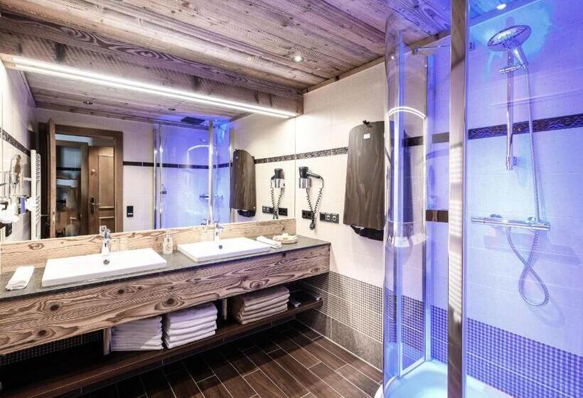 غرفة عائلية مطلّة علي الحديقة, Familien Natur Resort Moar Gut