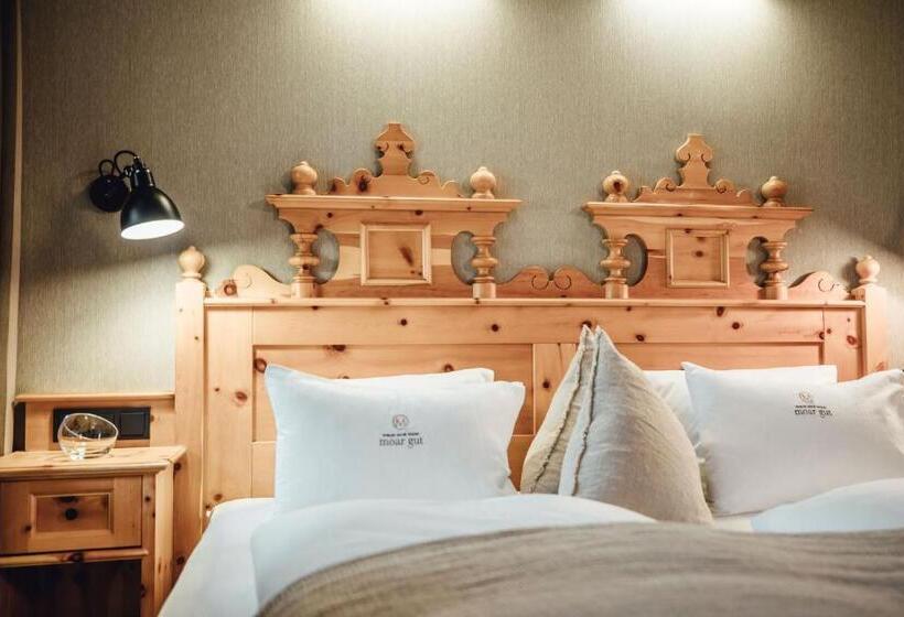 غرفة قياسية مزوَّدة بشُرفة, Familien Natur Resort Moar Gut