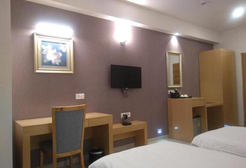 חדר דלוקס, Golden Shine