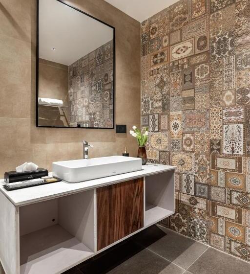 Suíte Vista Jardim, Lakshya Inn