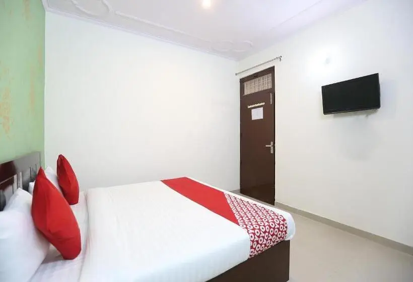 Classic Kolmen Hengen Huone, O Royal Guest House