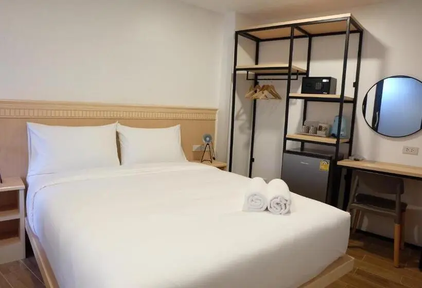 Cameră Standard cu Balcon, B3 House
