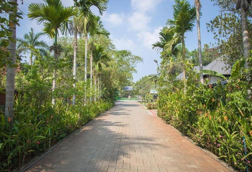 غرفة ديلوكس مزودة بشرفة, Jansons Orchard Inn