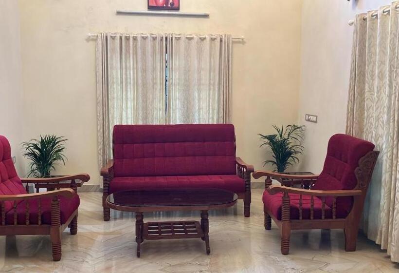 غرفة ديلوكس مزودة بشرفة, Jansons Orchard Inn