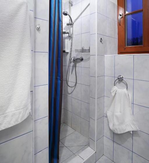 דירה בת חדר שינה 1 עם מרפסת, Penzion Skála