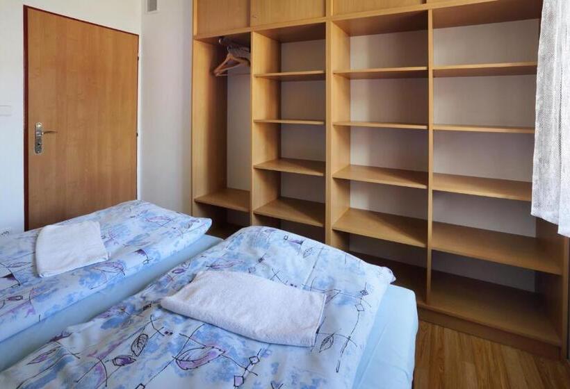 דירה בת חדר שינה 1 עם מרפסת, Penzion Skála