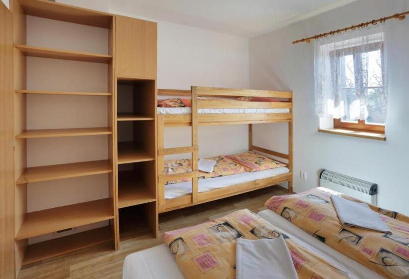 סוויטת 2 חדרי שינה, Penzion Skála