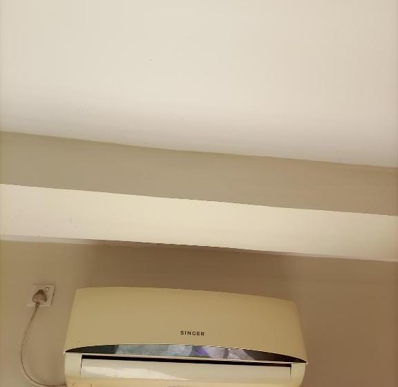 エコノミールーム, Pinki Nest
