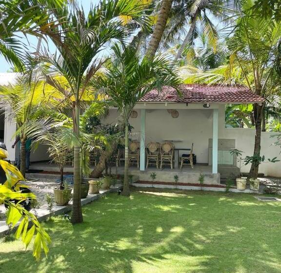 스탠다드 룸, Waters Edge