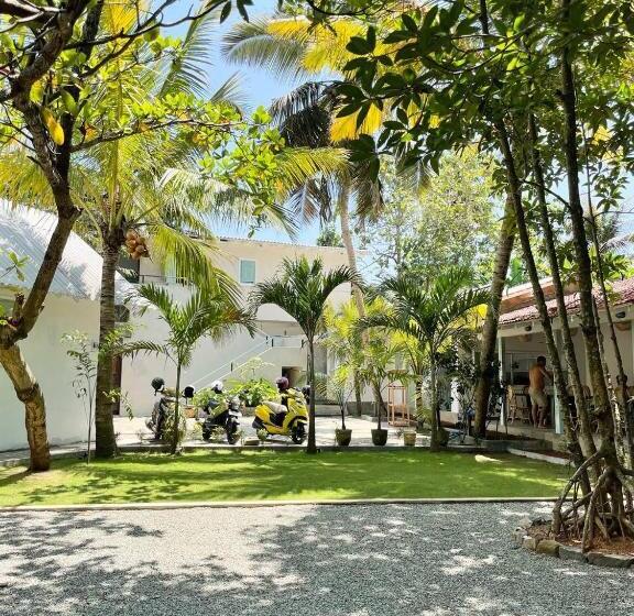 스탠다드 룸, Waters Edge