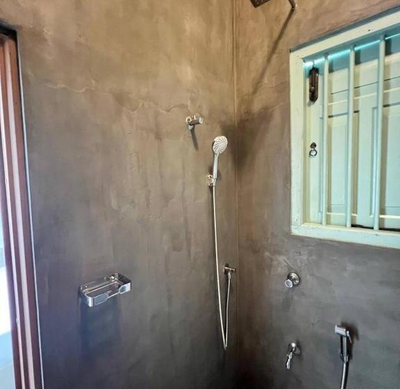 스탠다드 룸, Waters Edge